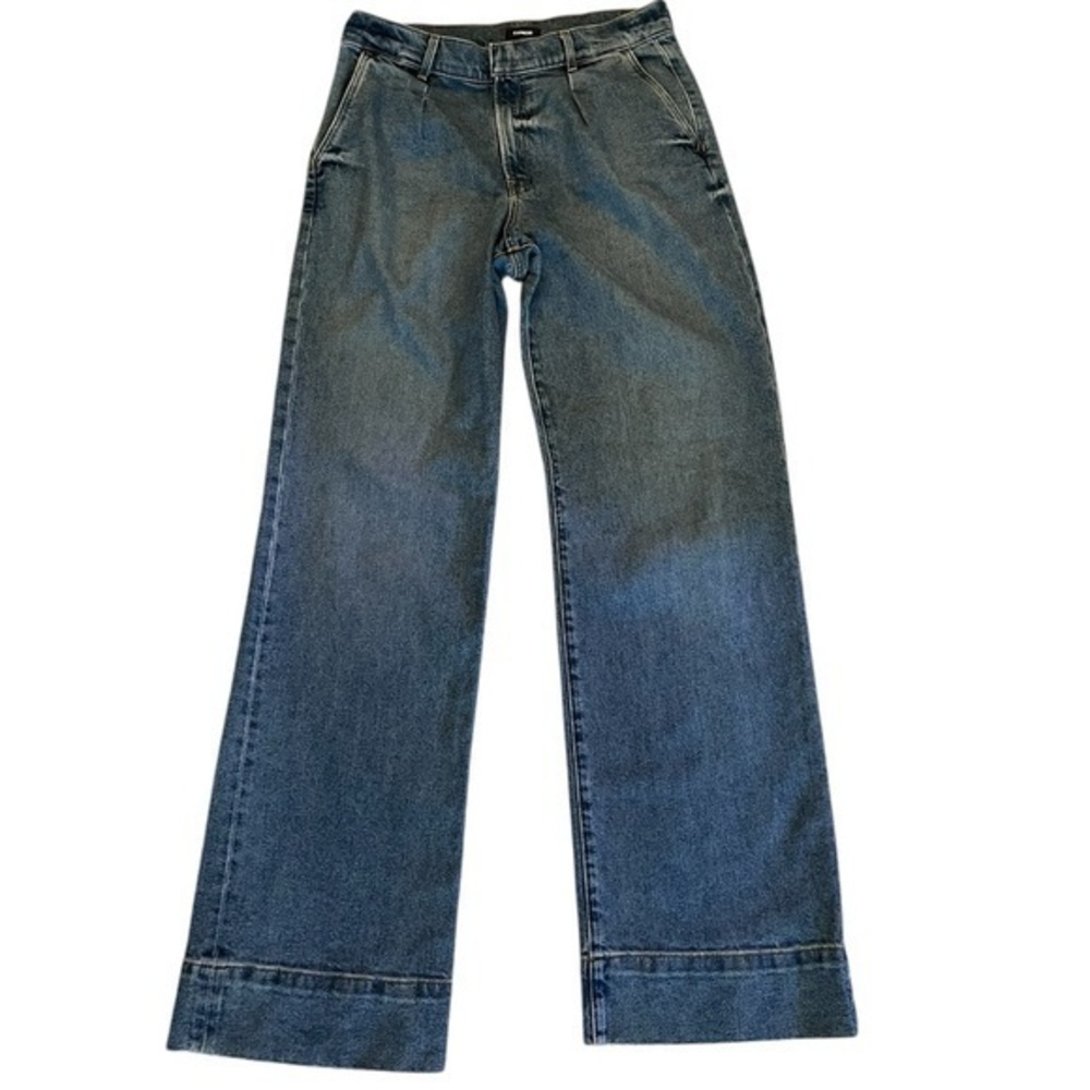 NWOT Express Wide Leg High Rise Single Pleat Wide Hem Jean, 10L